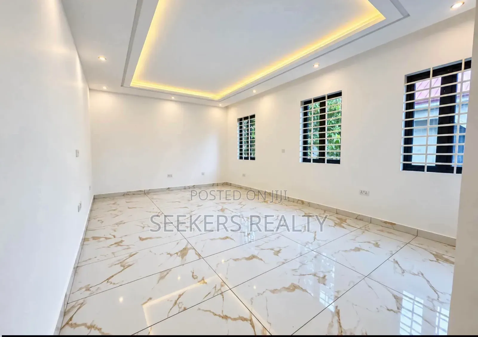 5bdrm House in Seekers Realty, Valley View Area for sale
