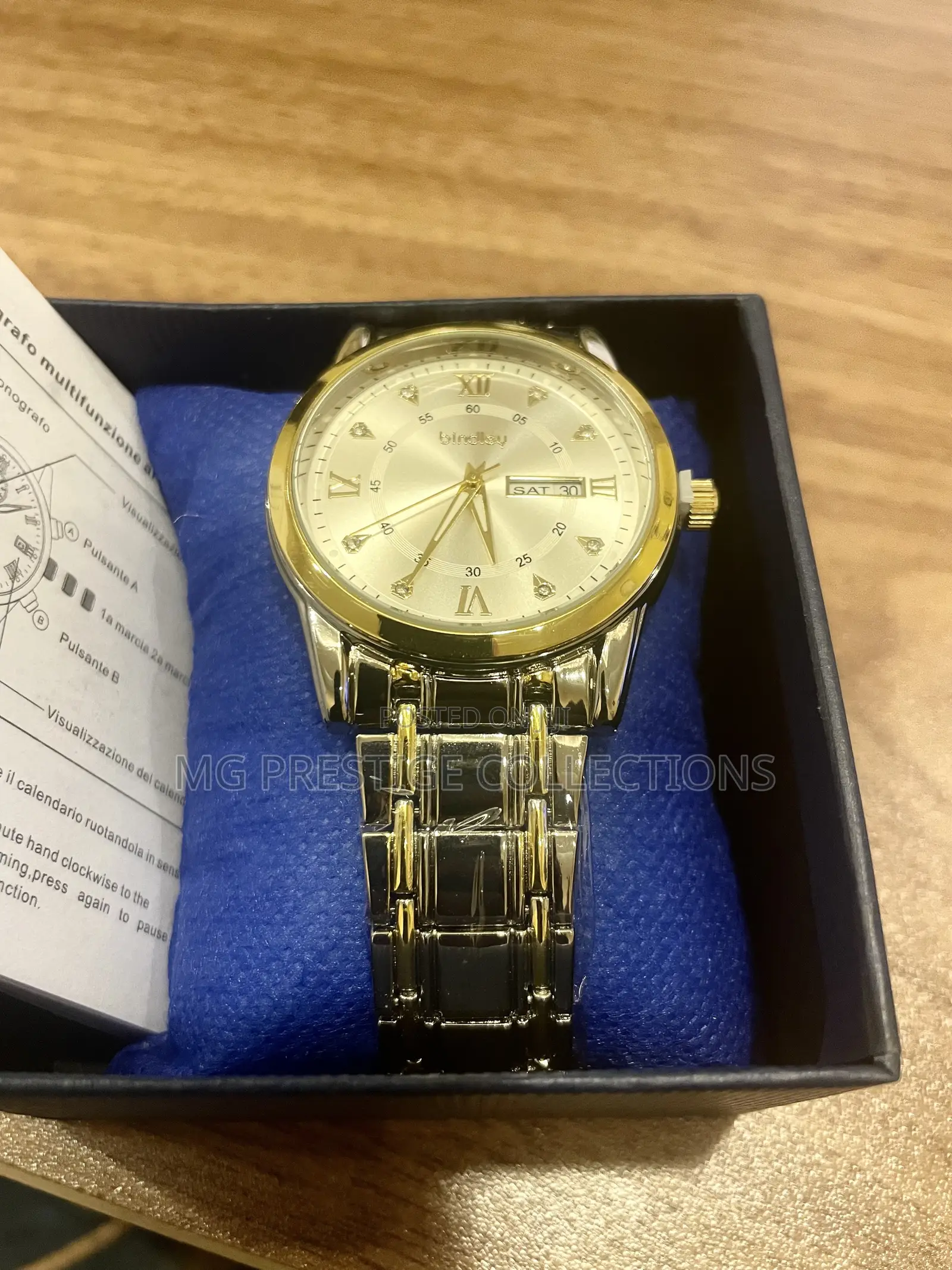 Gold Luxury Men's Stainless Steel Watch (Brand New in Box)