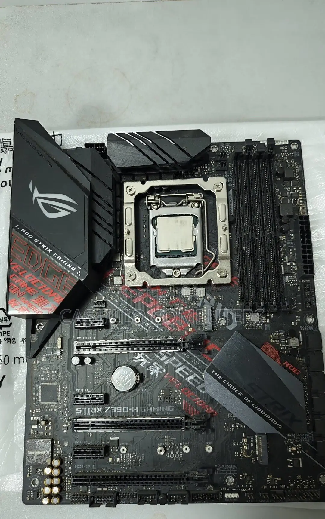 ASUS Strix Z390h + (I7)