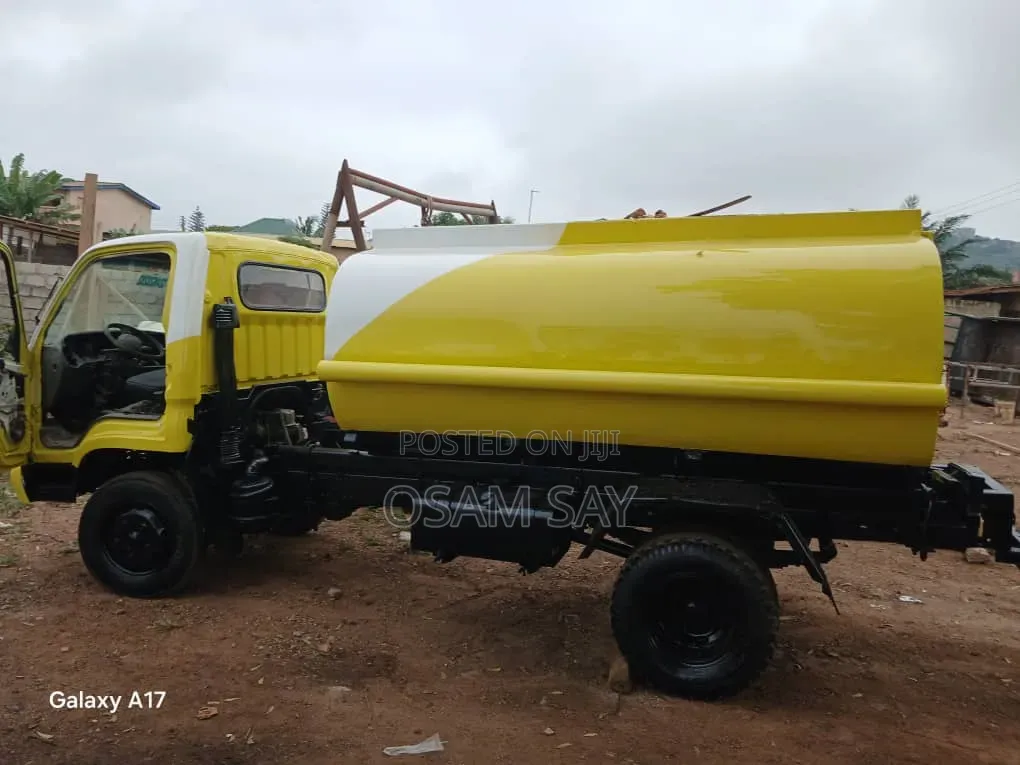 Hyundai Mighty Water Tanker