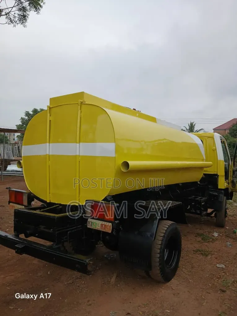 Hyundai Mighty Water Tanker