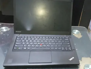 New Laptop Lenovo ThinkPad T14 8GB Intel Core i5 HDD+SSD 256GB