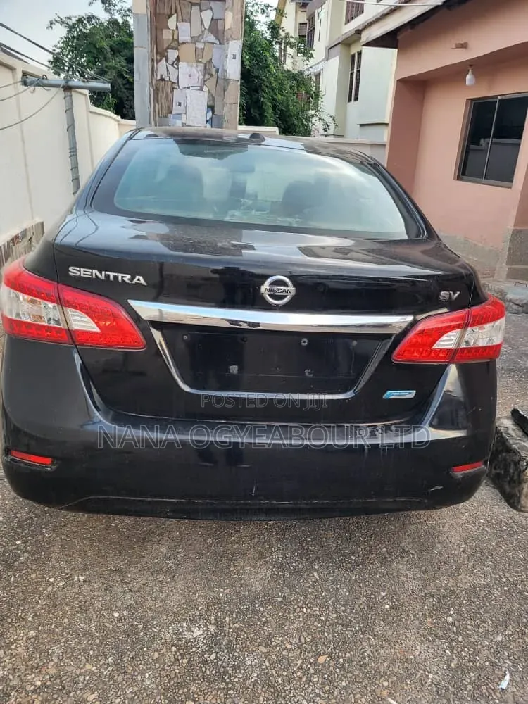 Nissan Sentra 2015 Black