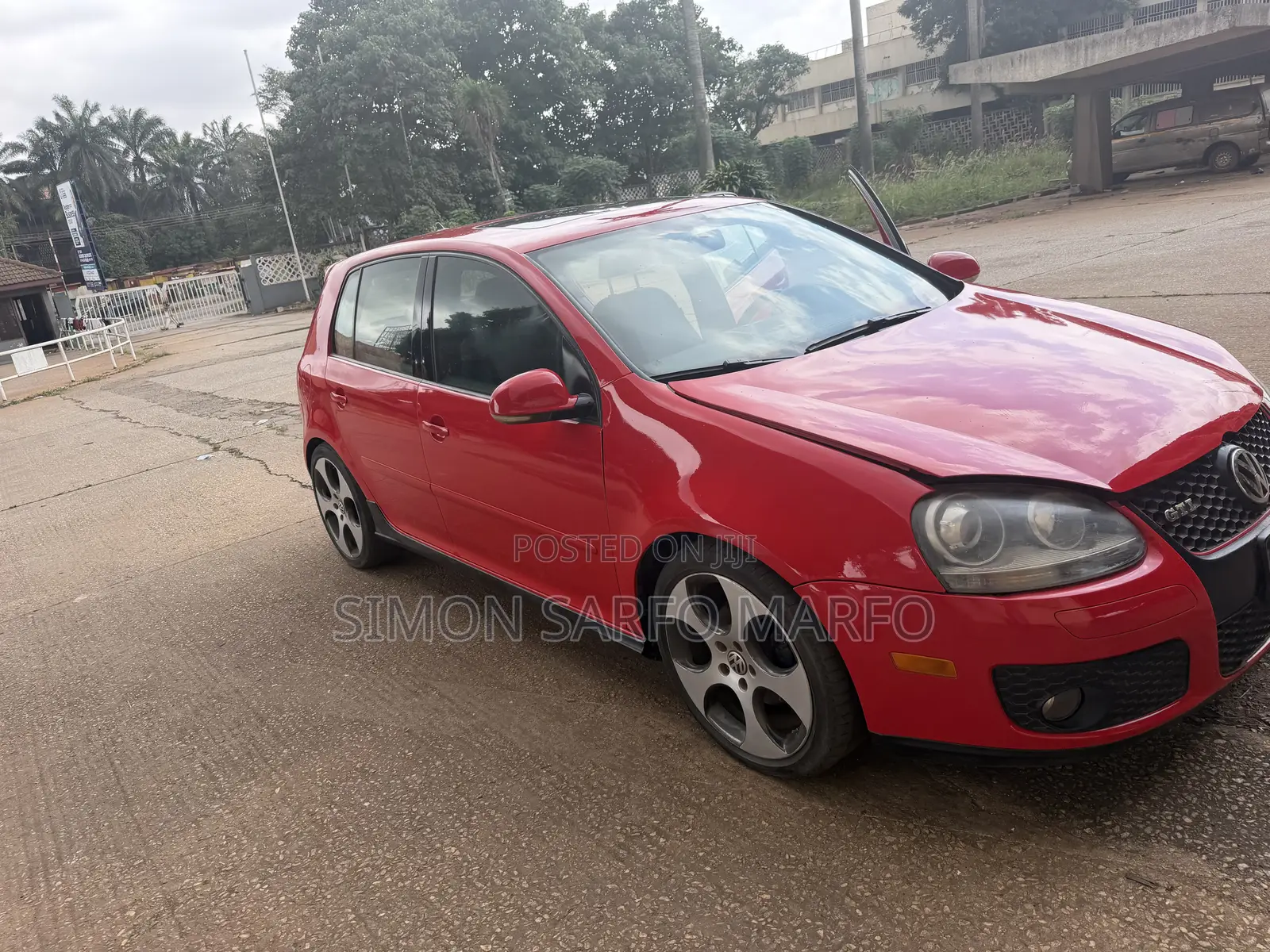 Volkswagen Golf GTI 2009 Red