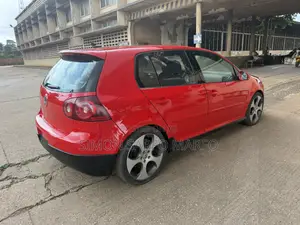 Volkswagen Golf GTI 2009 Red