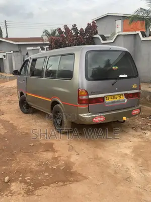Kia Pregio 2000 Silver