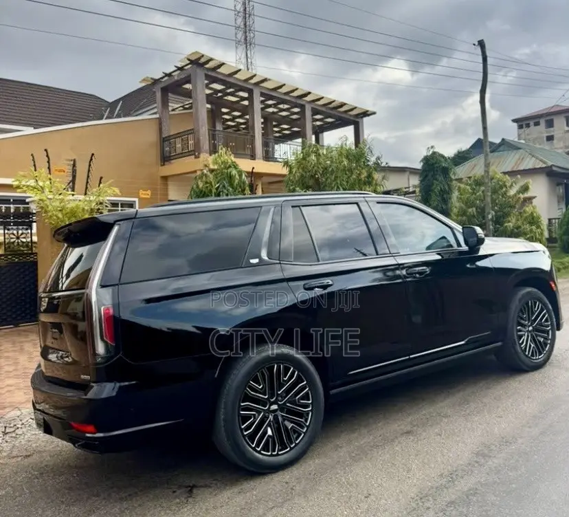 Cadillac Escalade Sport 2023 Black