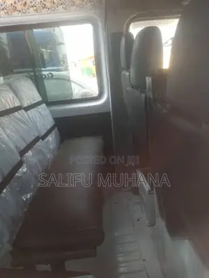 Mercedes-Benz Sprinter 2000 White
