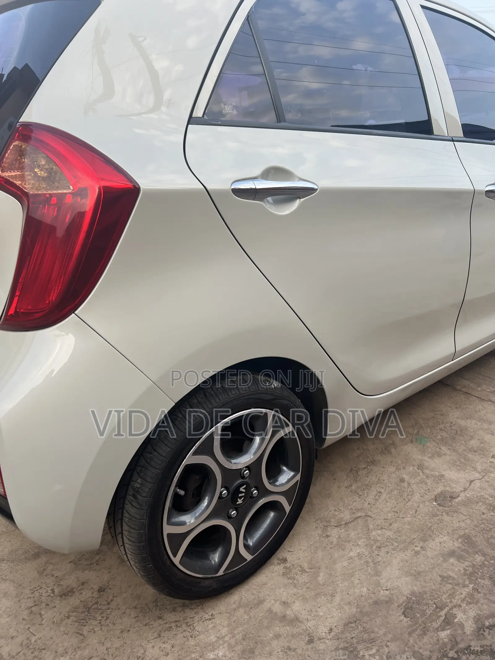 Kia Morning 2016 Beige