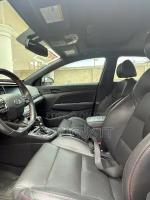 Hyundai Elantra Sport 2018 Silver