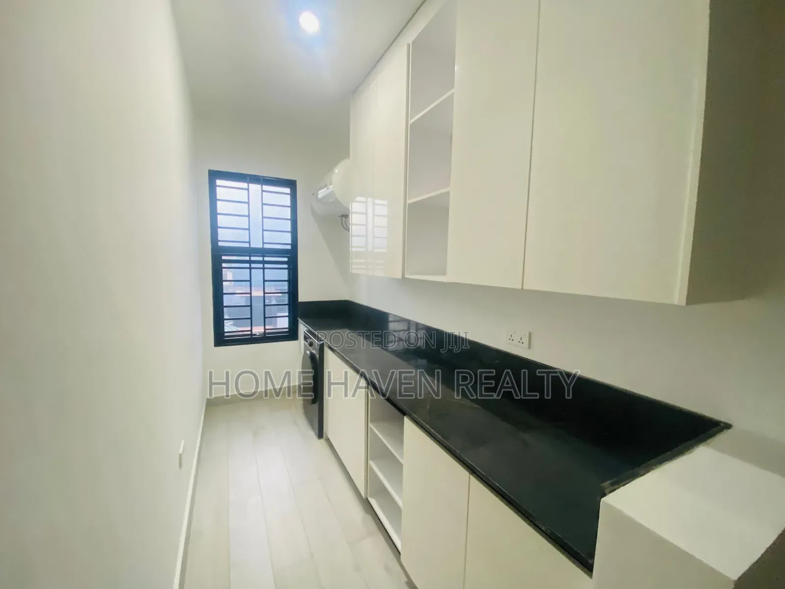 2bdrm House in Spintex Coastal, Baatsona Total for sale