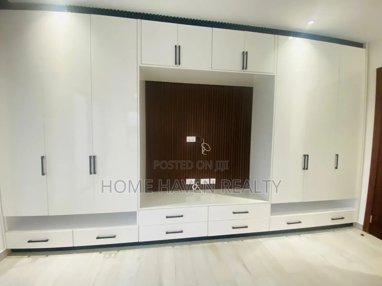2bdrm House in Spintex Coastal, Baatsona Total for sale