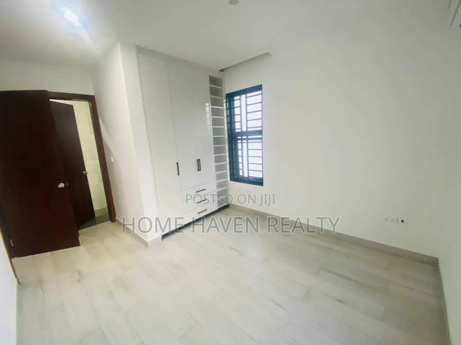 2bdrm House in Spintex Coastal, Baatsona Total for sale