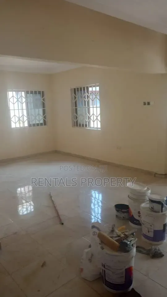 3bdrm House in Oyibi, Sasaabi for rent