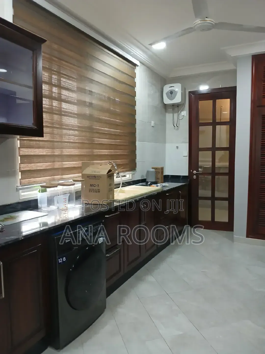 3bdrm Apartment in Community 11, Tema Metropolitan for rent