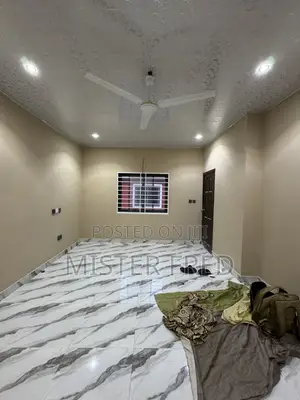 3bdrm Apartment in New Bortianor, Weija for rent