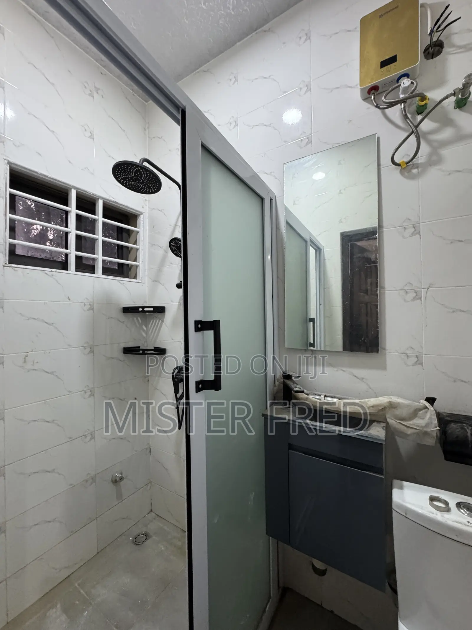 3bdrm Apartment in New Bortianor, Weija for rent