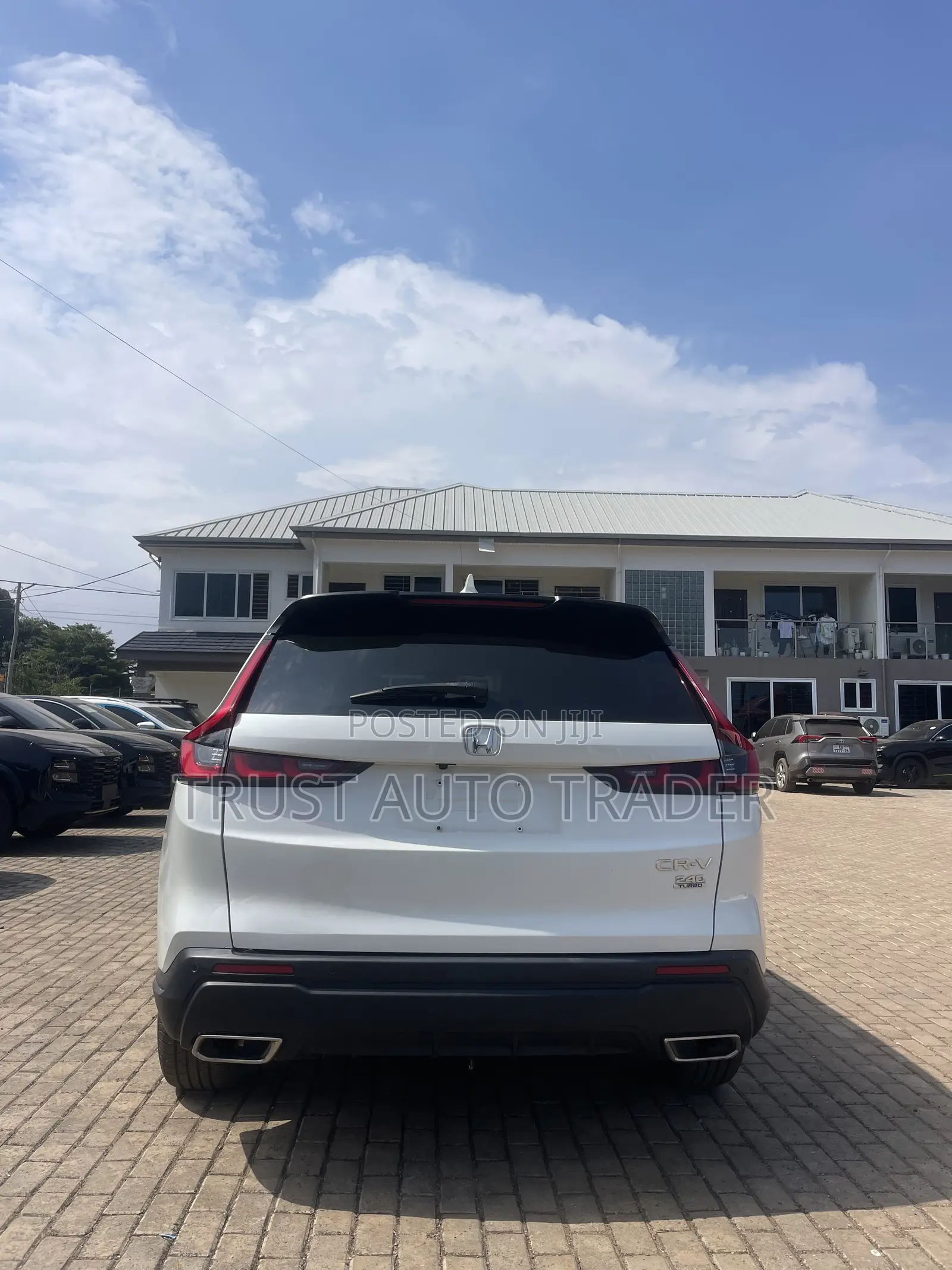 Honda CR-V 2023 White
