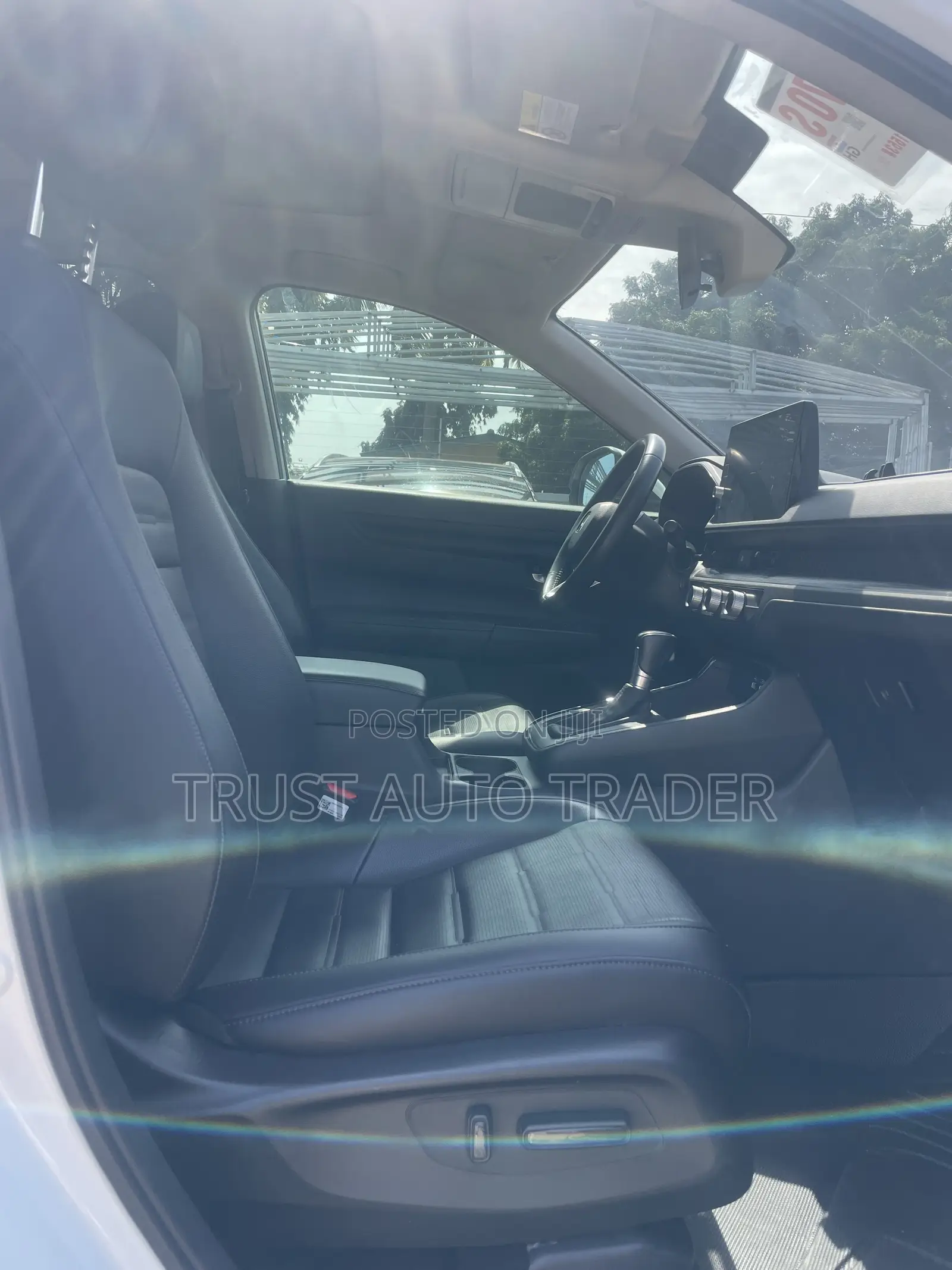 Honda CR-V 2023 White