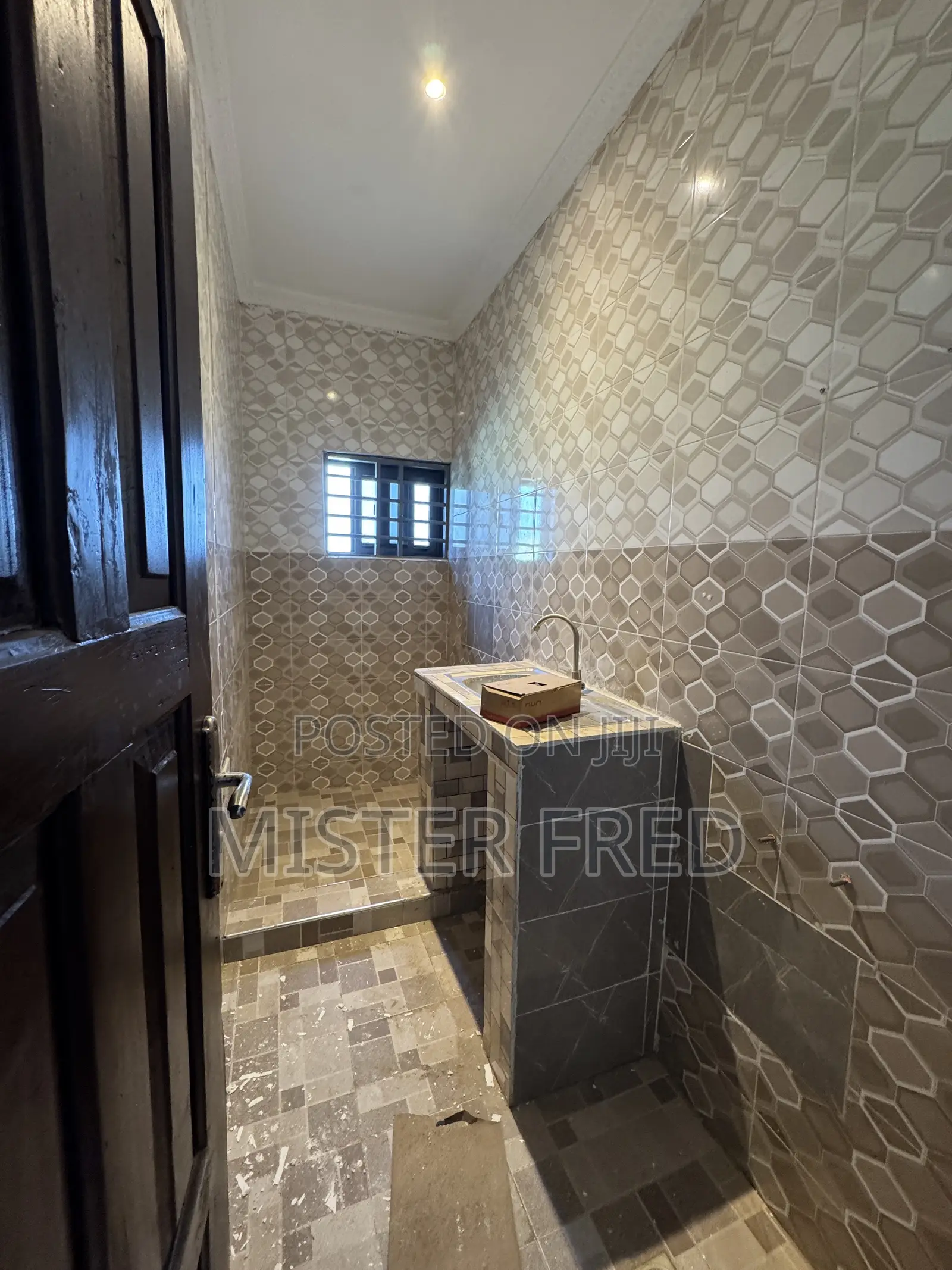 2bdrm Apartment in Ayalolo, Weija for rent