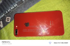 Apple iPhone 8 Plus 64 GB Red