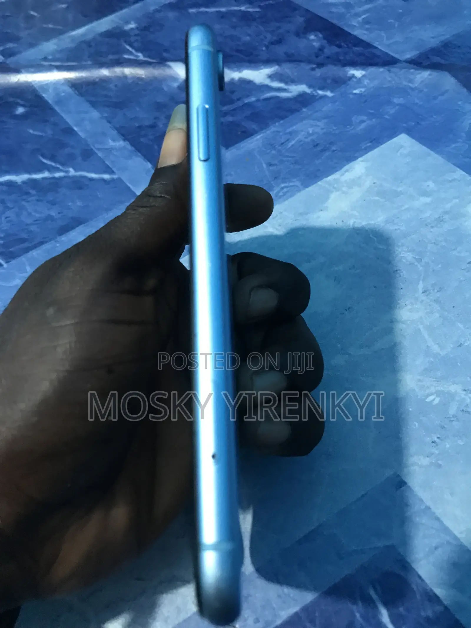 Apple iPhone XR 64 GB Blue
