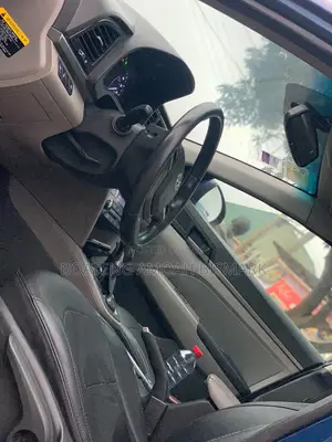 Hyundai Elantra 2018 Blue