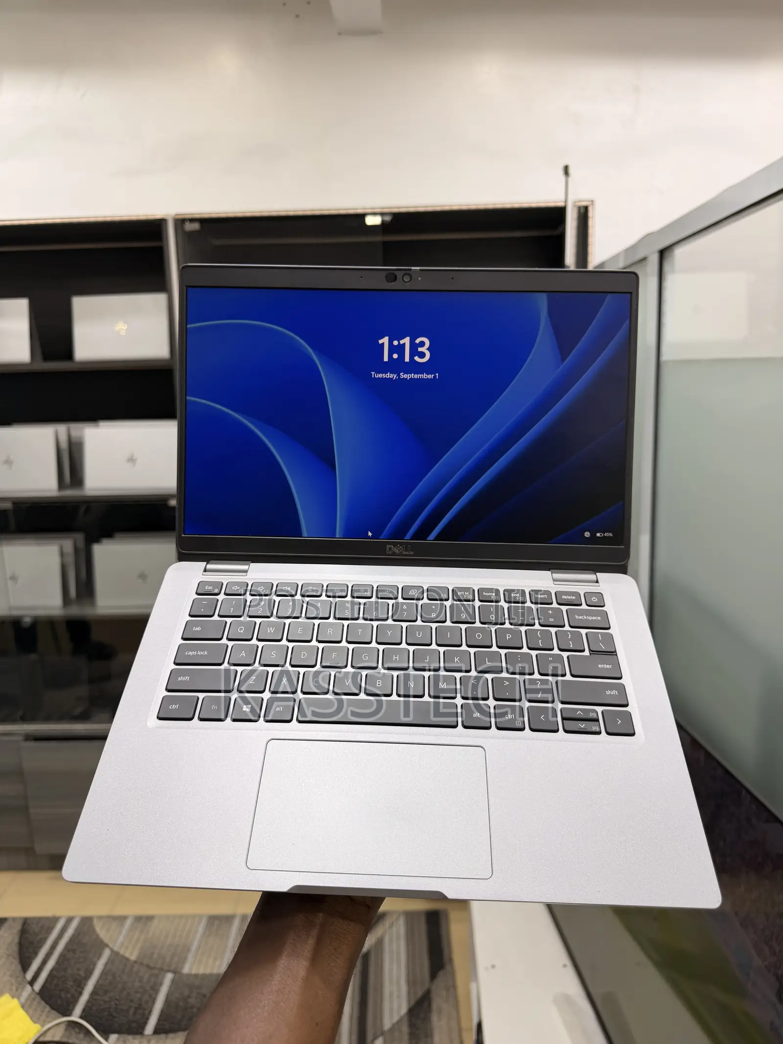 Laptop Dell Latitude 5320 8GB Intel Core i5 SSD 256GB