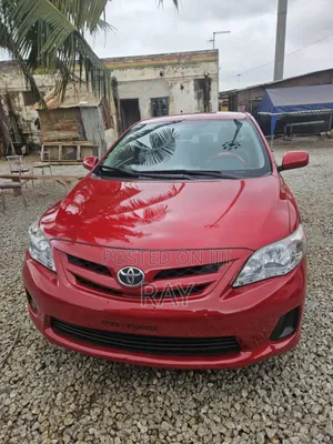 Toyota Corolla 2013 Red