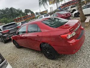 Toyota Corolla 2013 Red