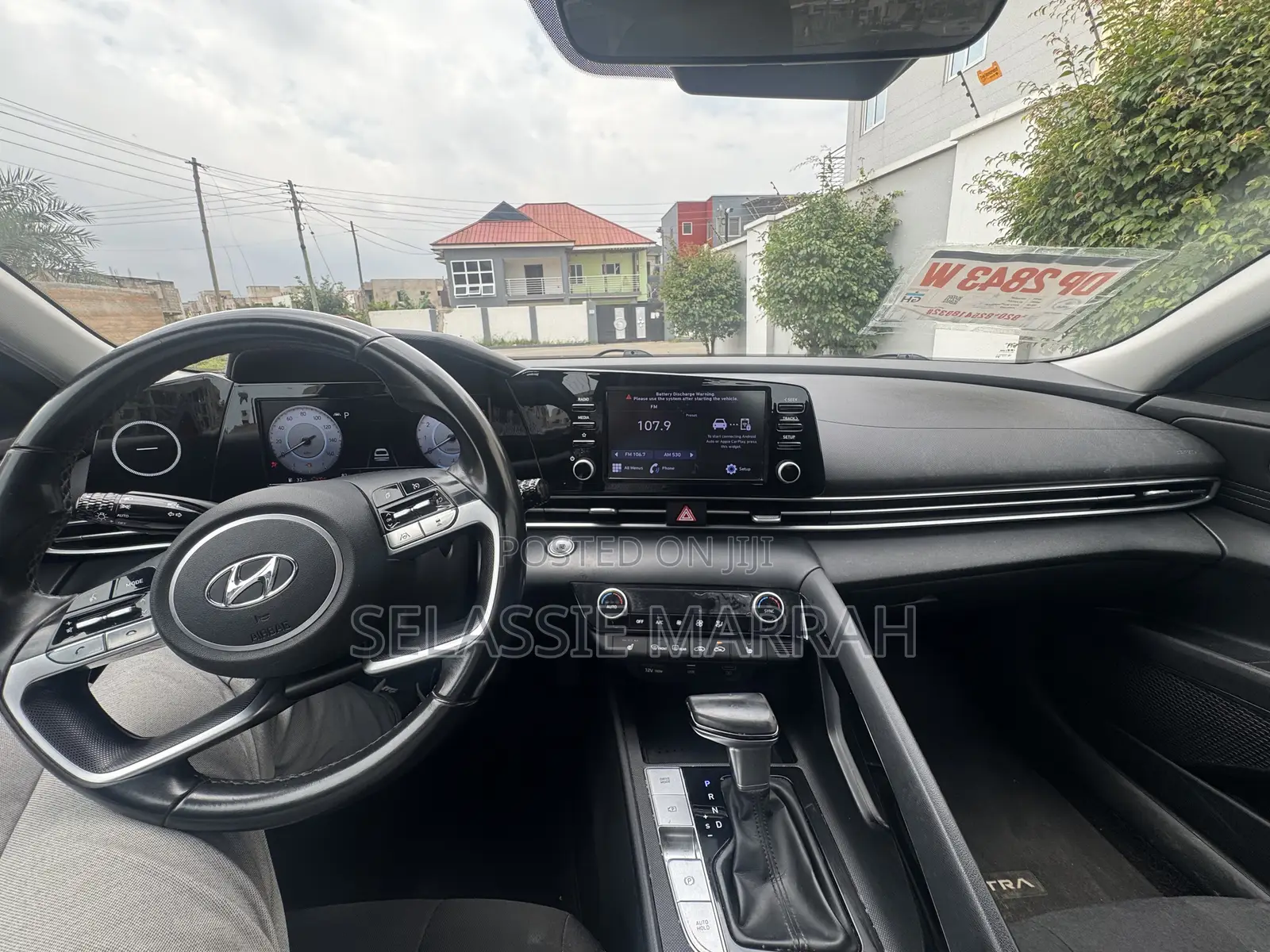 Hyundai Elantra SE 2023 Red