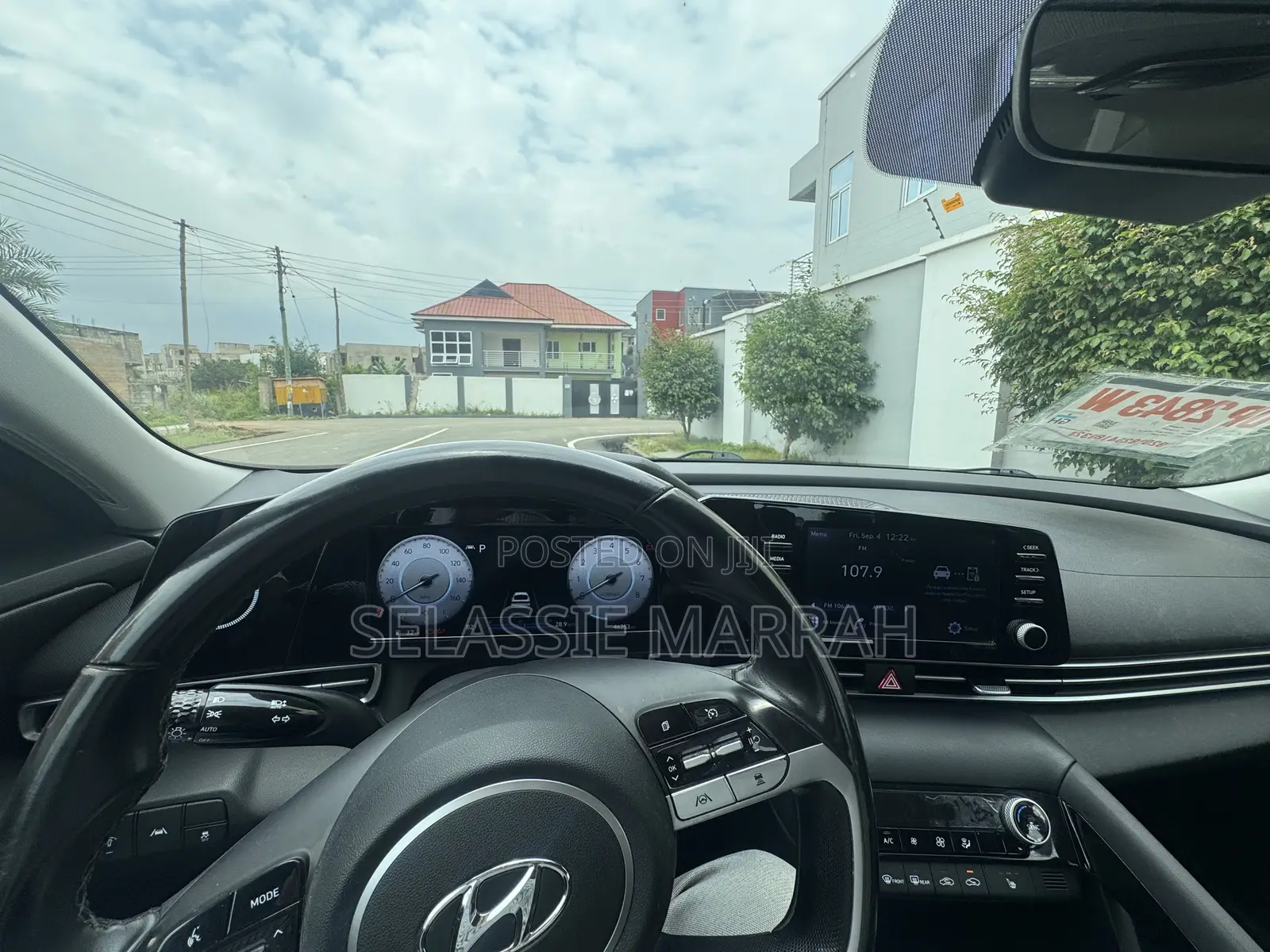 Hyundai Elantra SE 2023 Red