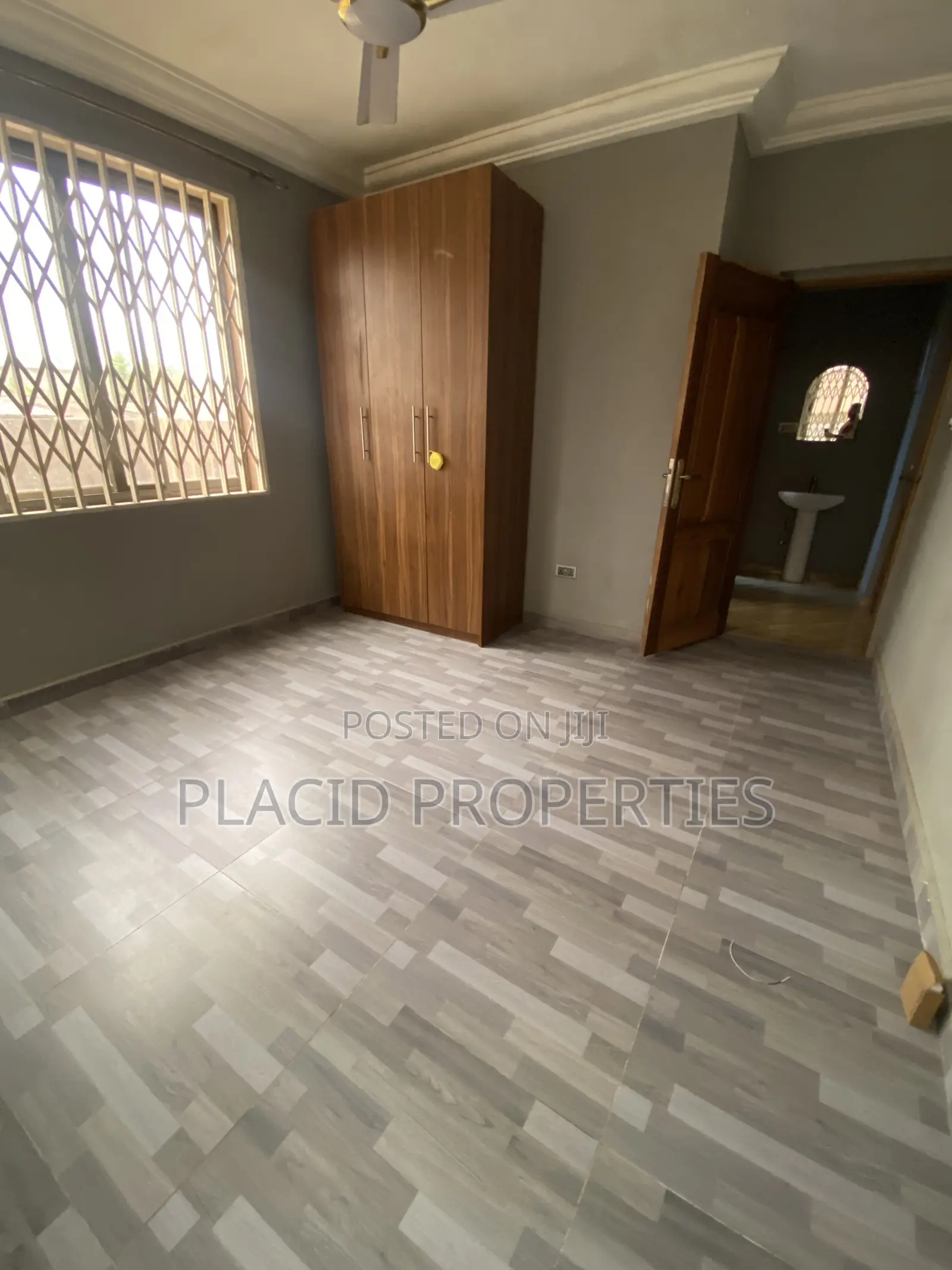 1bdrm Apartment in Ofankor Barrier for rent