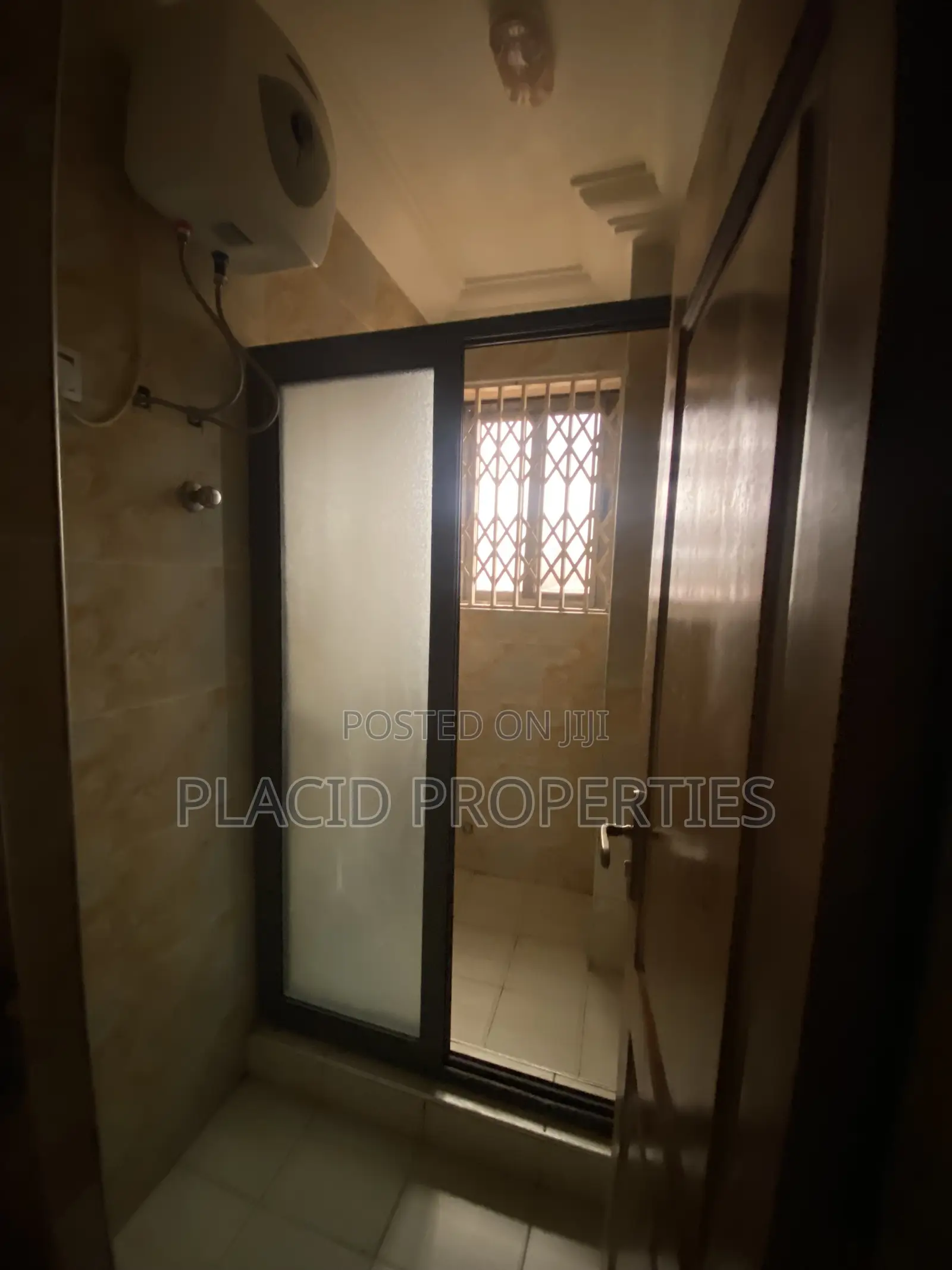 1bdrm Apartment in Ofankor Barrier for rent