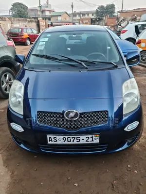 Toyota Vitz 1.3 FWD 5dr 2008 Blue