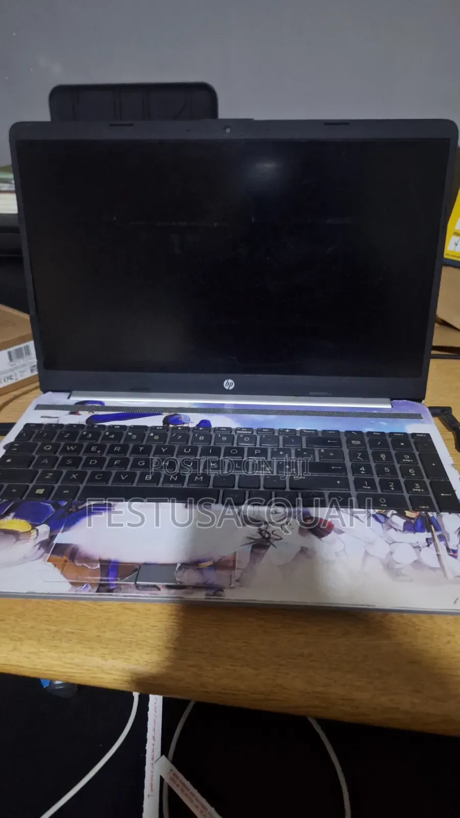 Laptop HP 250 G8 8GB Intel Core i5 SSHD (Hybrid) 500GB