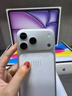 Apple iPhone 17 Pro Max 256 GB Silver