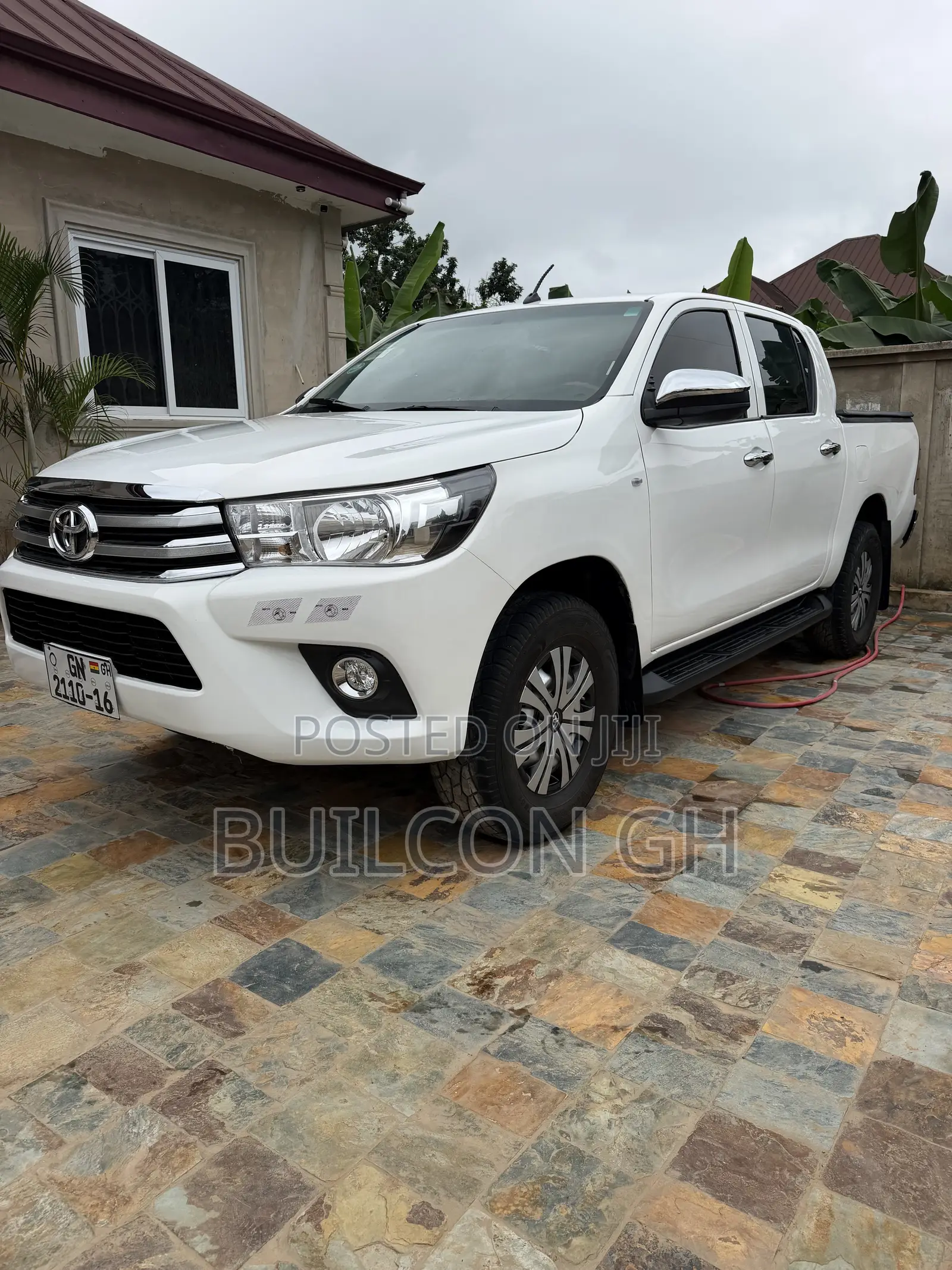 Toyota Hilux Revo Double Cab Deisel 2.8 AWD 2017 White