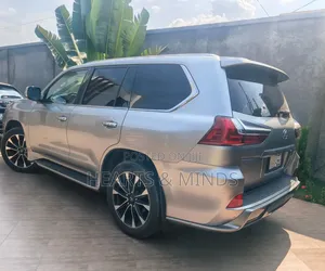 Lexus LX 570 AWD 2021 Ivory
