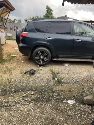 Toyota RAV4 2.5 Sport 4x4 2011 Green