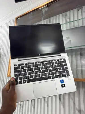 Laptop HP ProBook 440 G9 8GB Intel Core i5 SSD 256GB