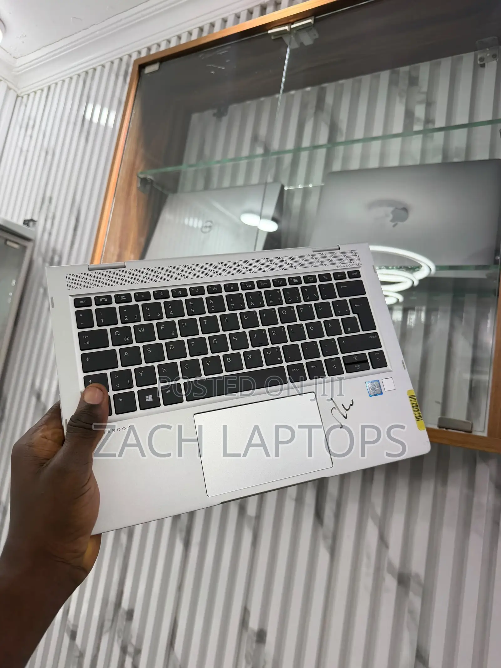 Laptop HP EliteBook x360 830 G6 8GB Intel Core i7 SSD 256GB