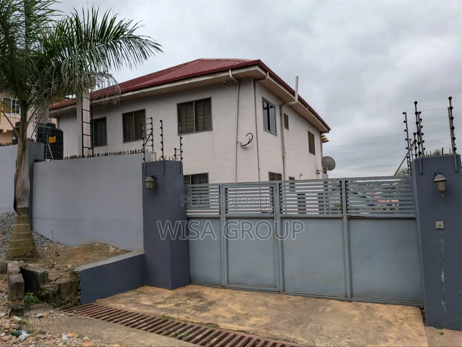 4bdrm Duplex in Wisa Group, Accra Metropolitan for rent