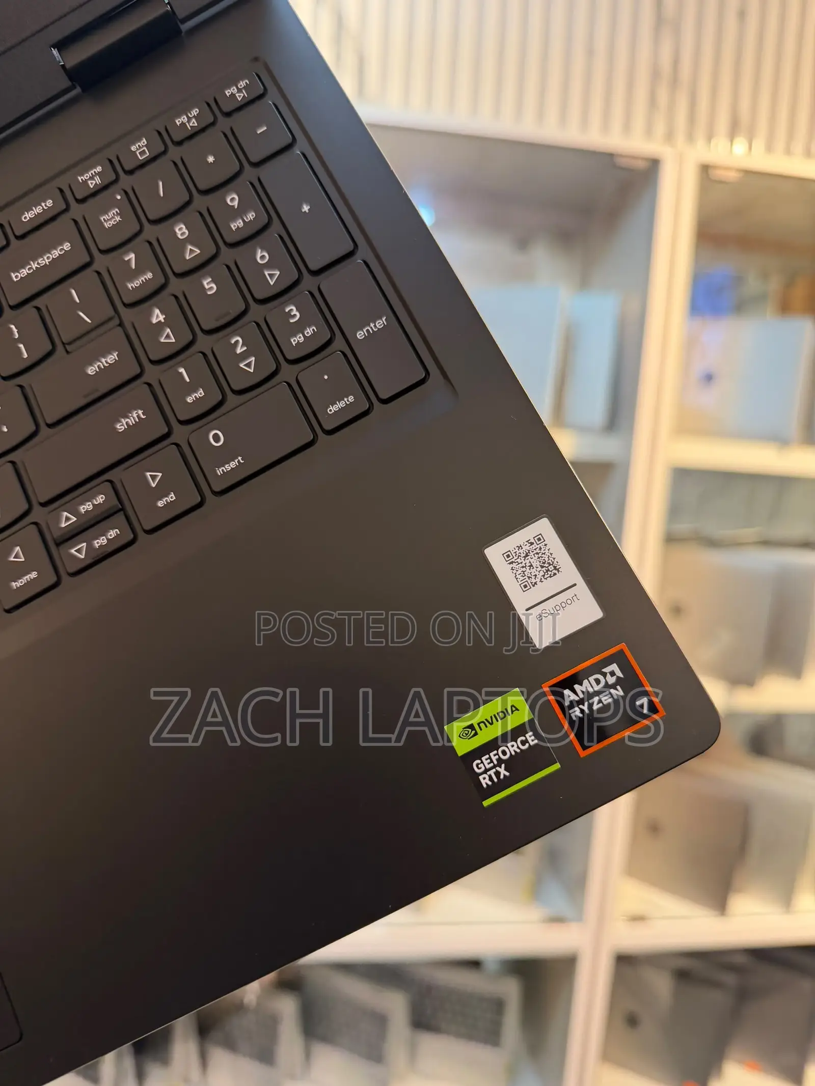 New Laptop Lenovo LOQ 15AHP10 16GB AMD Ryzen 7 SSD 512GB