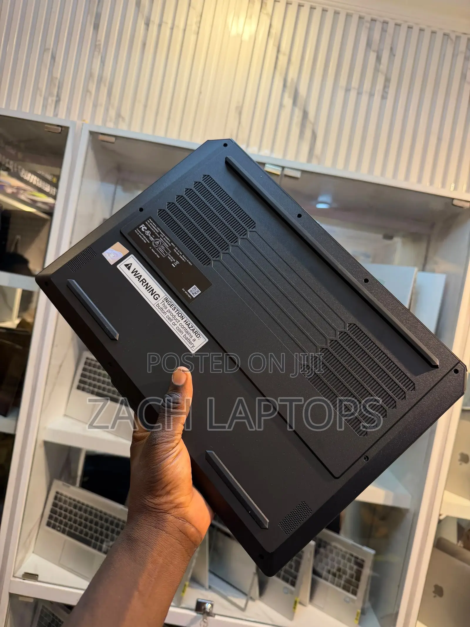 New Laptop Lenovo LOQ 15AHP10 16GB AMD Ryzen 7 SSD 512GB
