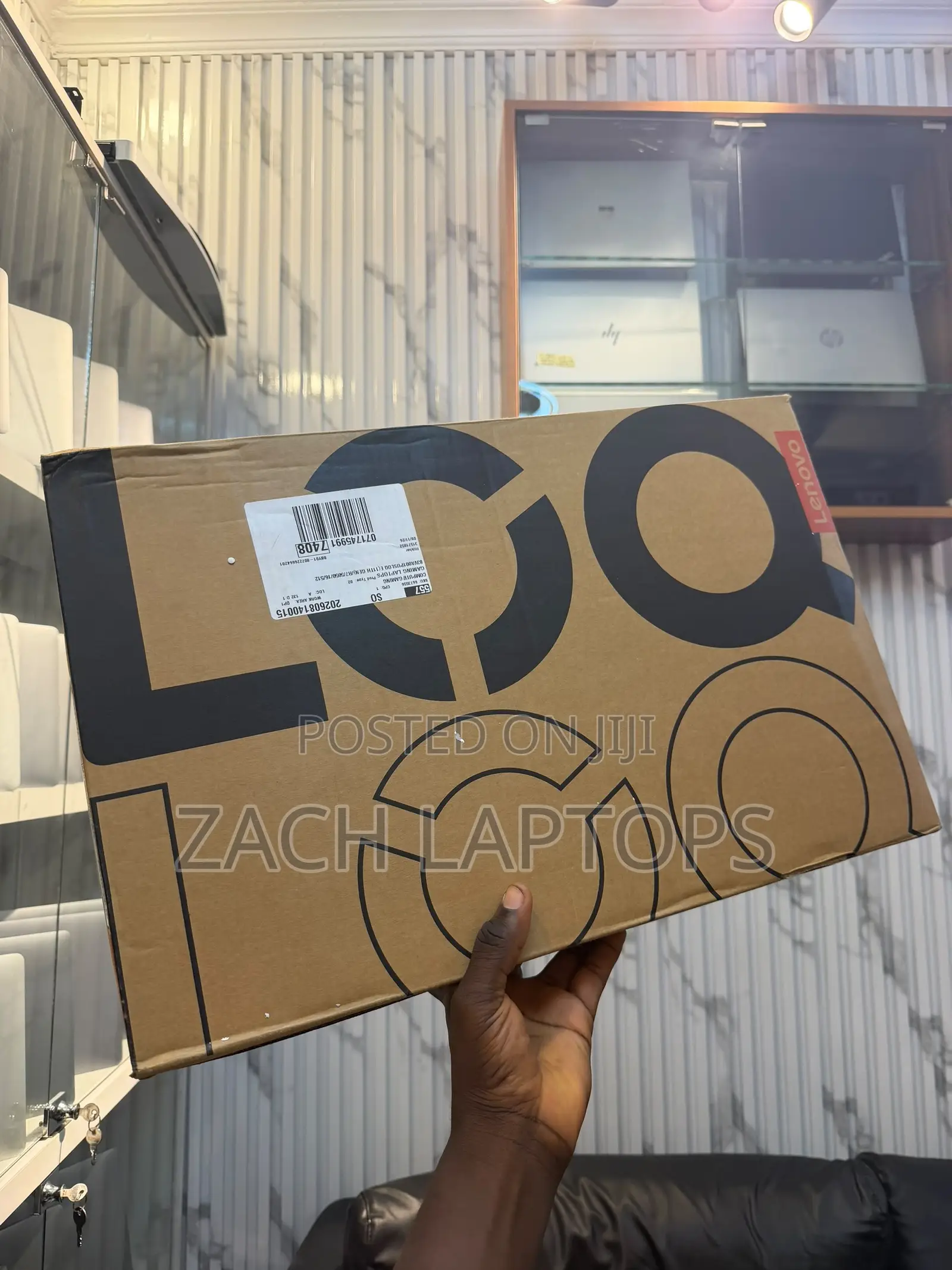 New Laptop Lenovo LOQ 15AHP10 16GB AMD Ryzen 7 SSD 512GB