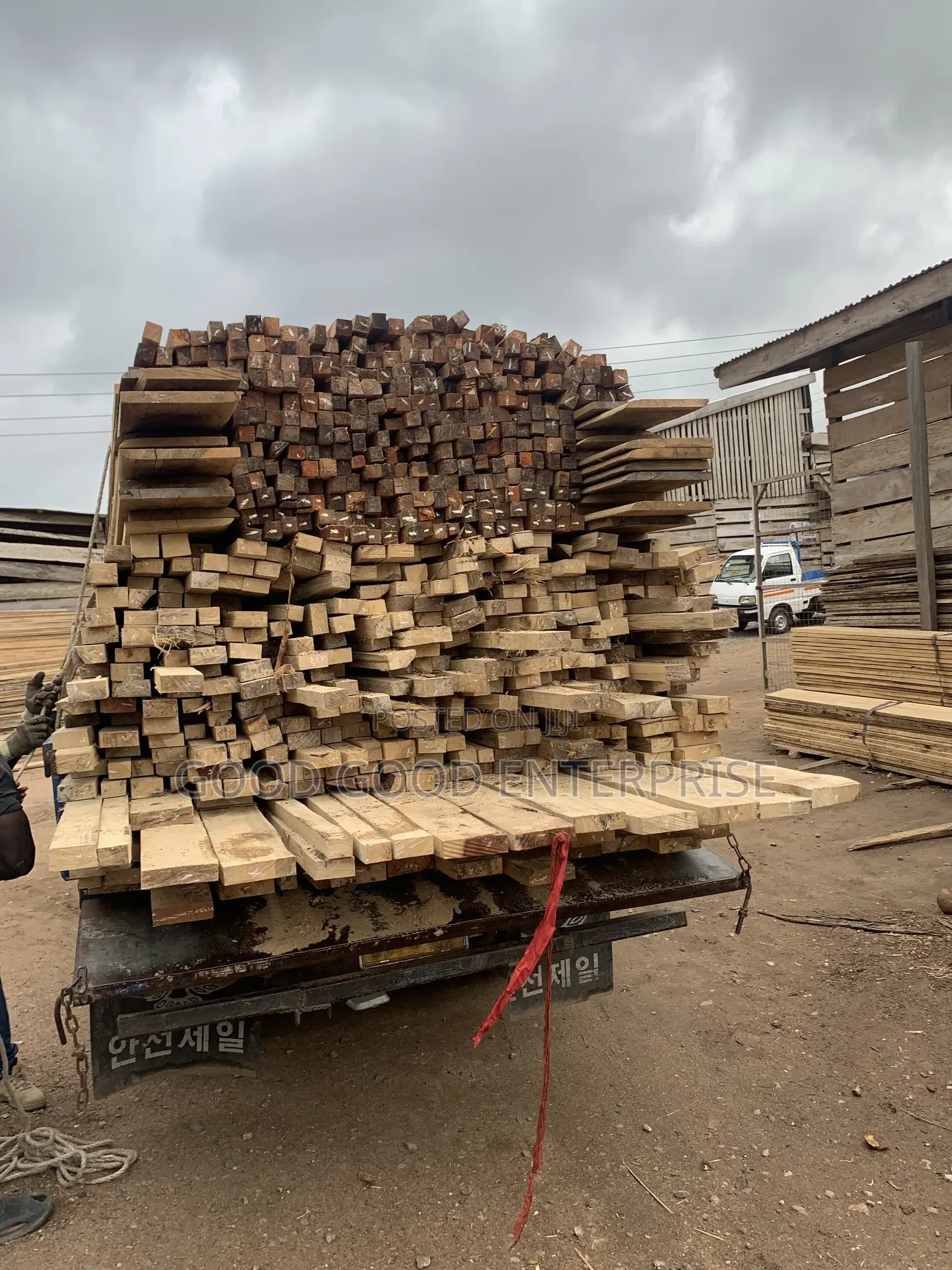 2x6/2x4 / 2x3 /2x2 /Board /Roofing Sheets and Building Materials