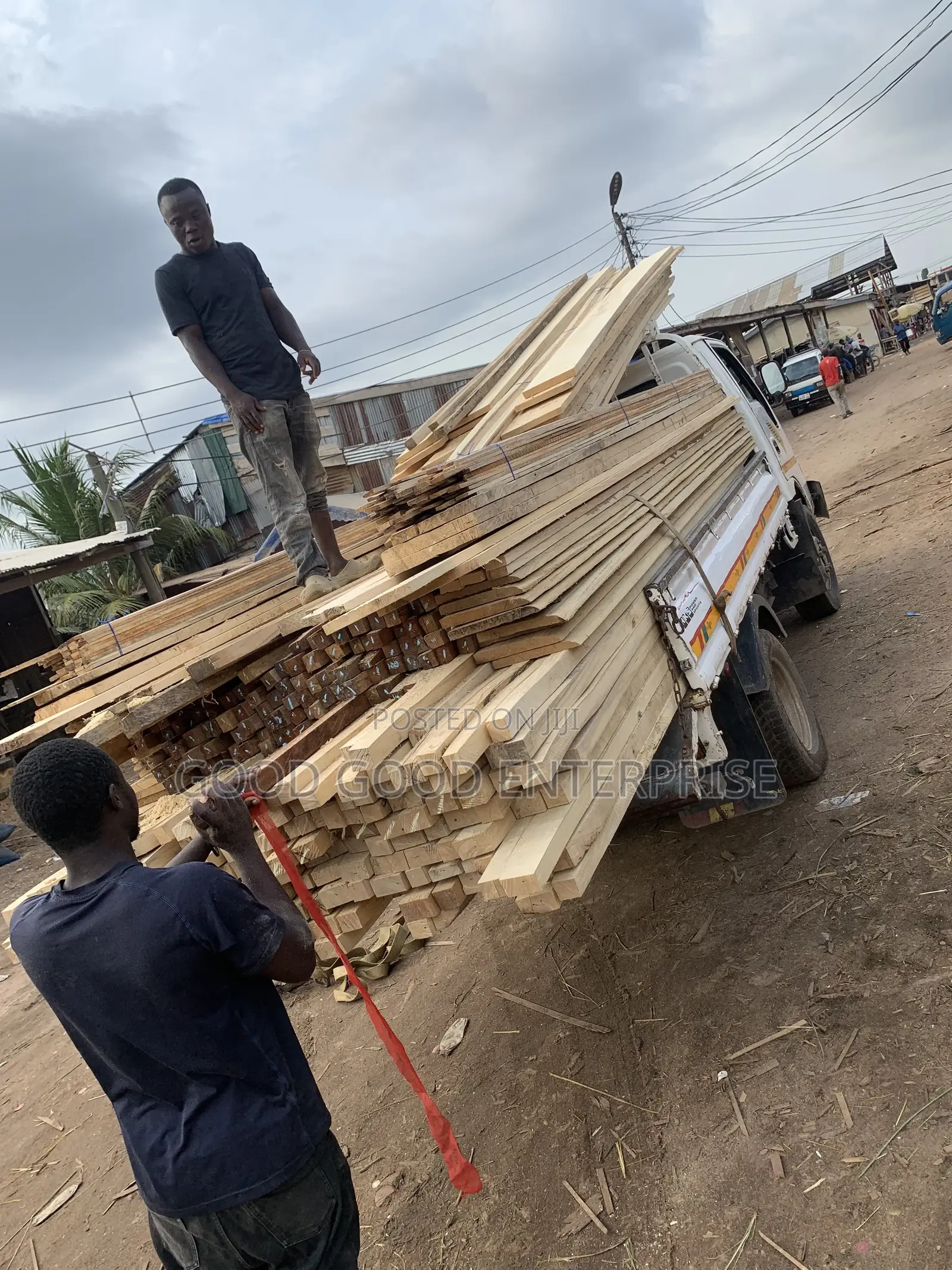 2x6/2x4 / 2x3 /2x2 /Board /Roofing Sheets and Building Materials
