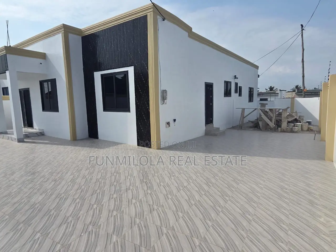 3bdrm House in Kasoa Adade, Awutu Senya East Municipal for sale