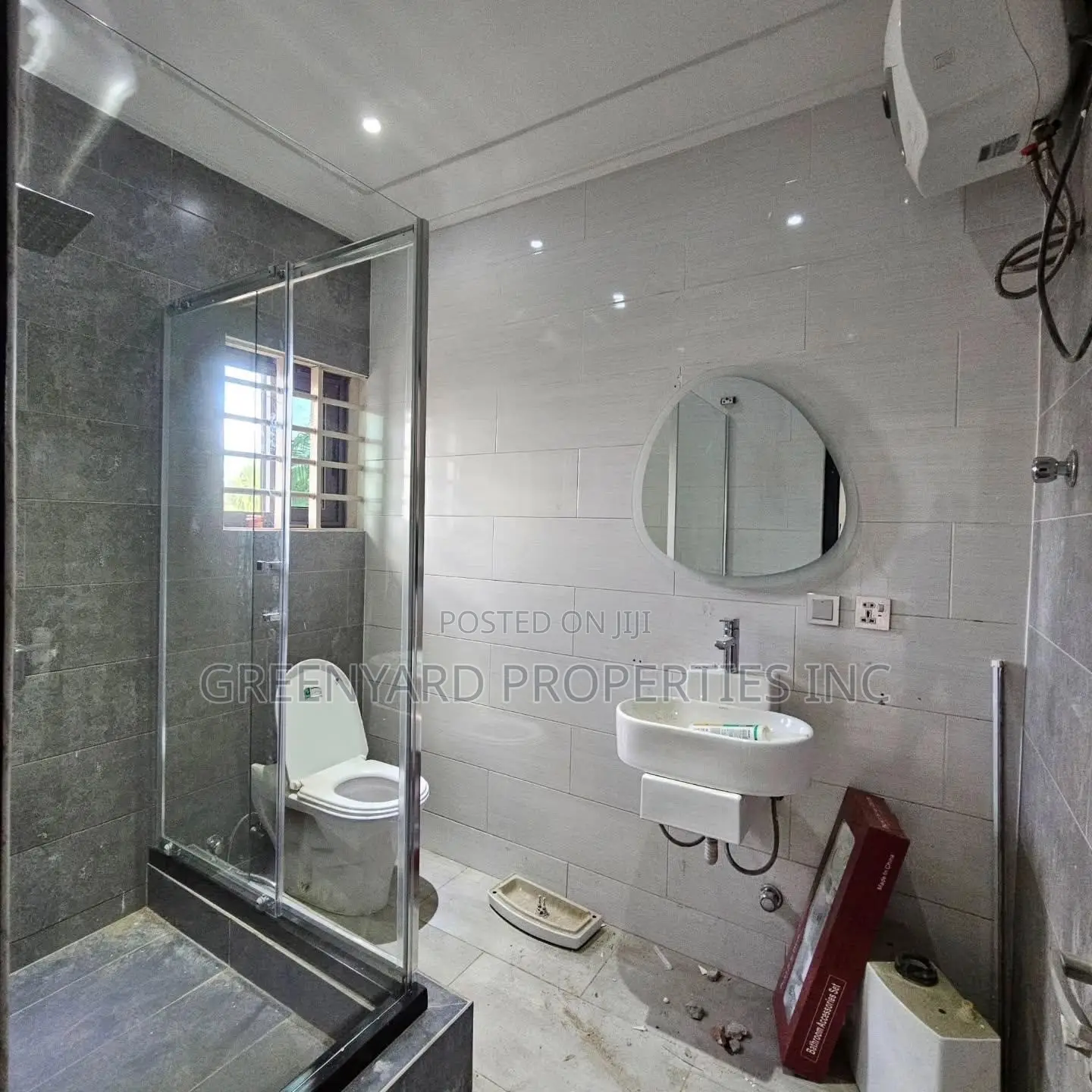 4bdrm House in Junction Ritz, Adenta for sale